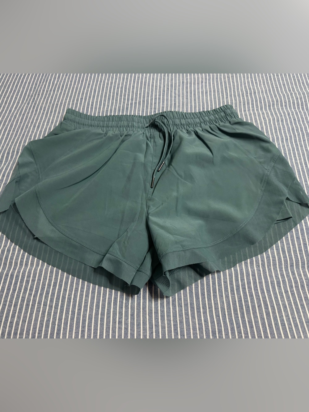 HALARA Teal Green Performance Shorts with Elastic Waist